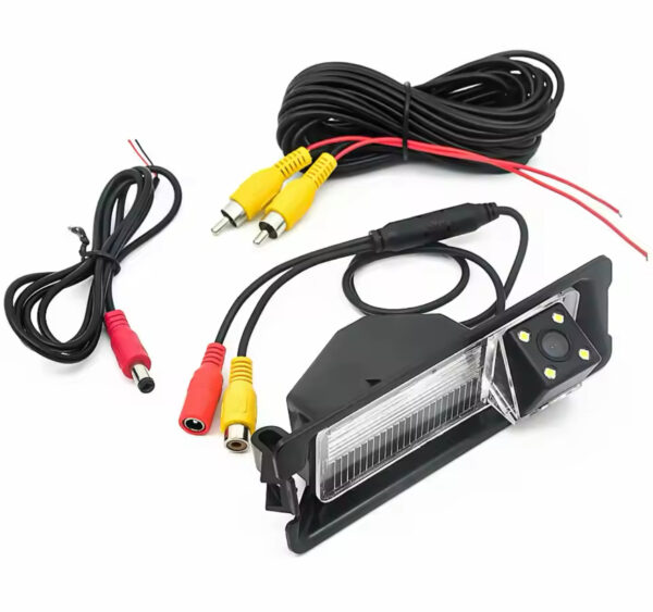 Luz de Chapa Con Cámara de Retroceso